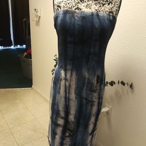 Tube top dress have another in a diffrent color